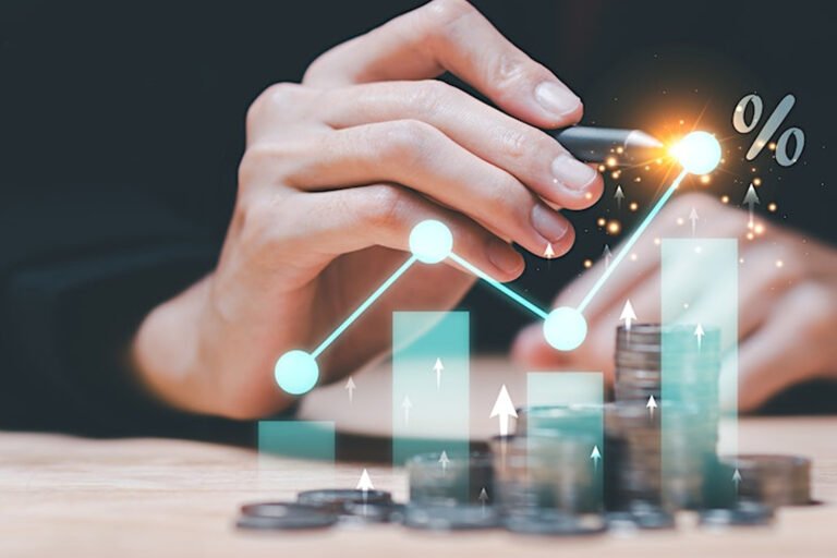 Investing in Uncertain Times: Financial Wisdom for a Global Audience in 2024 At Articlesavingguides